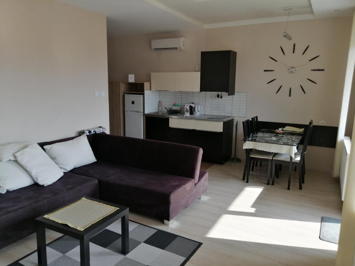 Lux Apartman Balatonfüred Eksteriør billede
