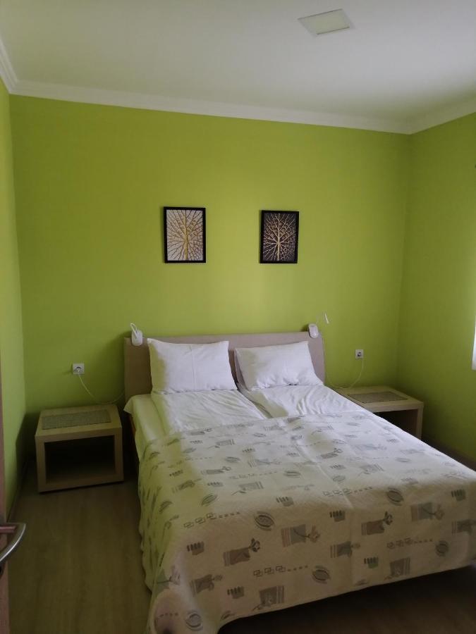 Lux Apartman Balatonfüred Eksteriør billede