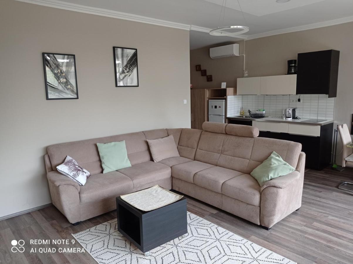 Lux Apartman Balatonfüred Eksteriør billede